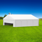 Partyzelt 8x8: Zeltseiten mit Vollwänden, Giebelseite vorn mit Tür