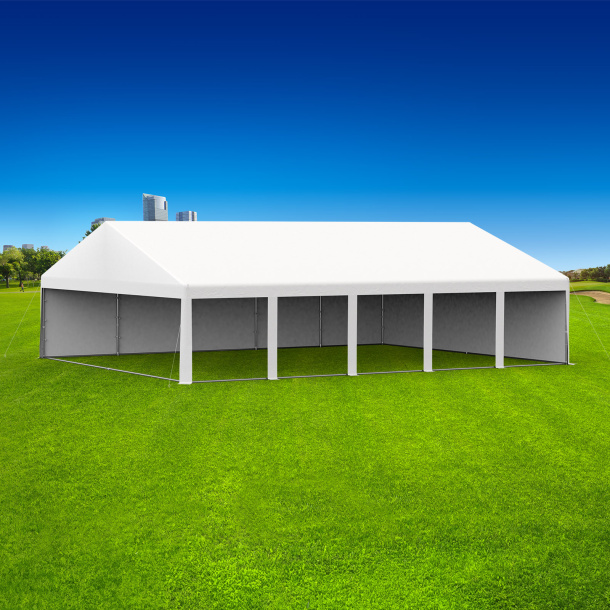 Partyzelt 8x10: 1 Zeltseite mit Vollwänden, 1 Giebelseite mit Vollwand