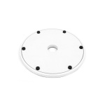 Detail: Unterseite Bodenplatte mit Standfüßen und Nut