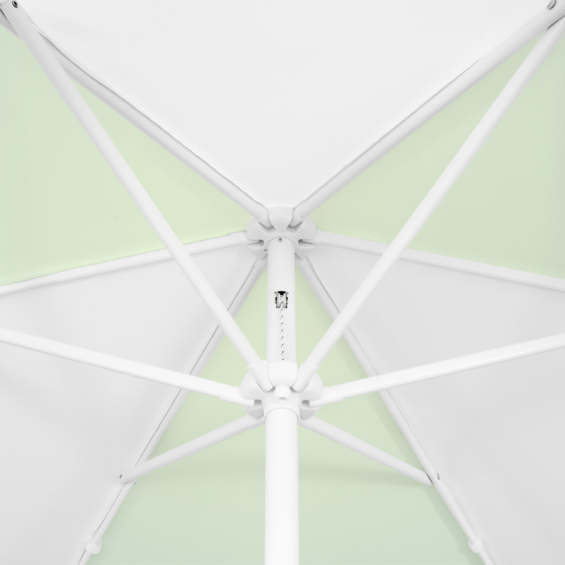 Sonnenschirm / Kleinschirm mit Kurbel, Ansicht von unten