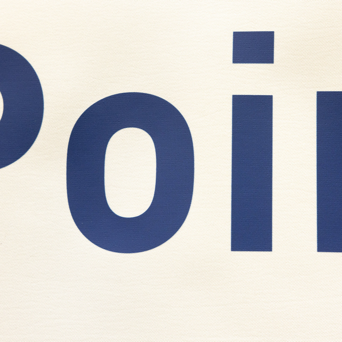 brillanter DTF-Logodruck, wetterfest, höchste Lichtechtheit (7-8), abriebfest, lange haltbar, dehnbar & reißfest 