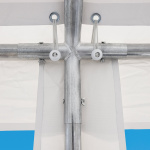 verstärkter, vollverzinkter Stahlrahmen (Rohre: ∅ 38 mm)