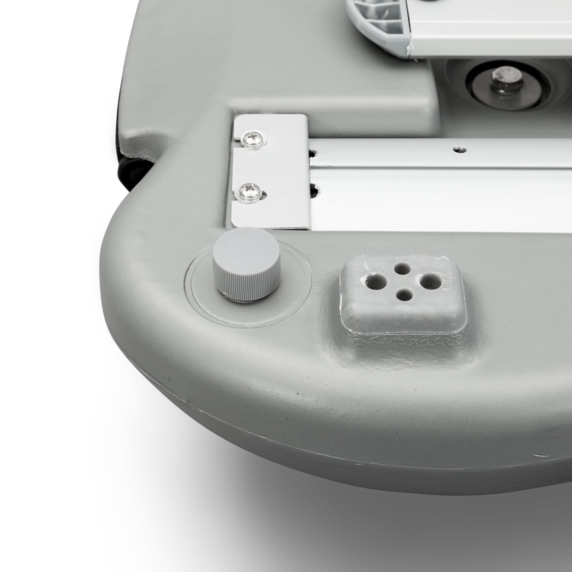 einfache Entleerung des Fußes durch Ablassöffnung an der Unterseite