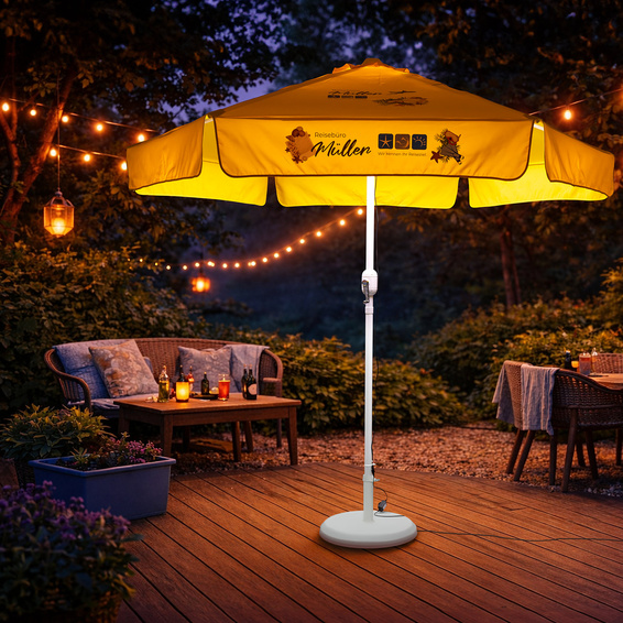 Für lange Abende im Freien – praktische LED-Beleuchtung für Schirme und Zelte