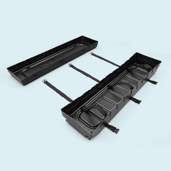 Hardcase Trolley 164: geräumiger Innenraum, Halteschlaufen und Verschlussgurte