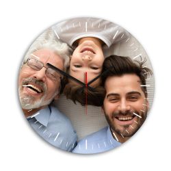 Wanduhr mit Familienmotiv